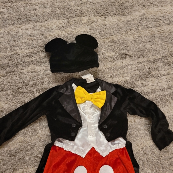 Mickey Mouse Disney Red and Black Kids Costume with Yellow Bow - Picture 3 of 6